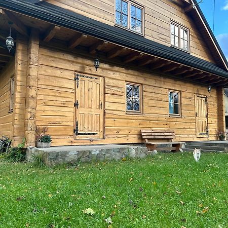 Fajna Chatka Ustrzyki Dolne Exteriör bild