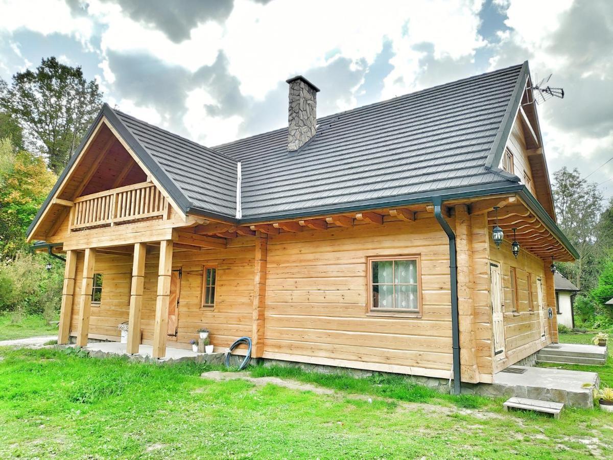 Fajna Chatka Ustrzyki Dolne Exteriör bild